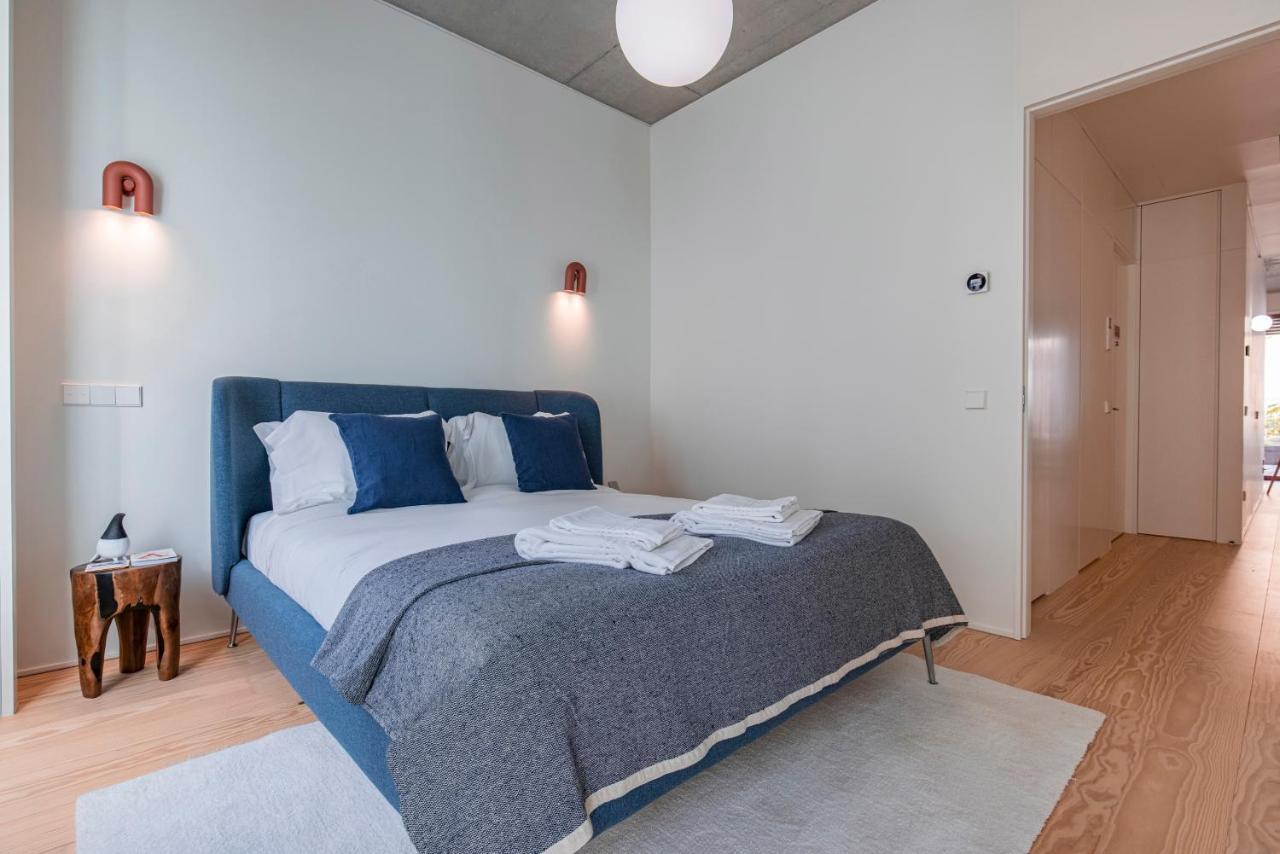 Deluxe 2Bdr Apartment W/ Patio By Lovelystay Lisboa Exterior foto