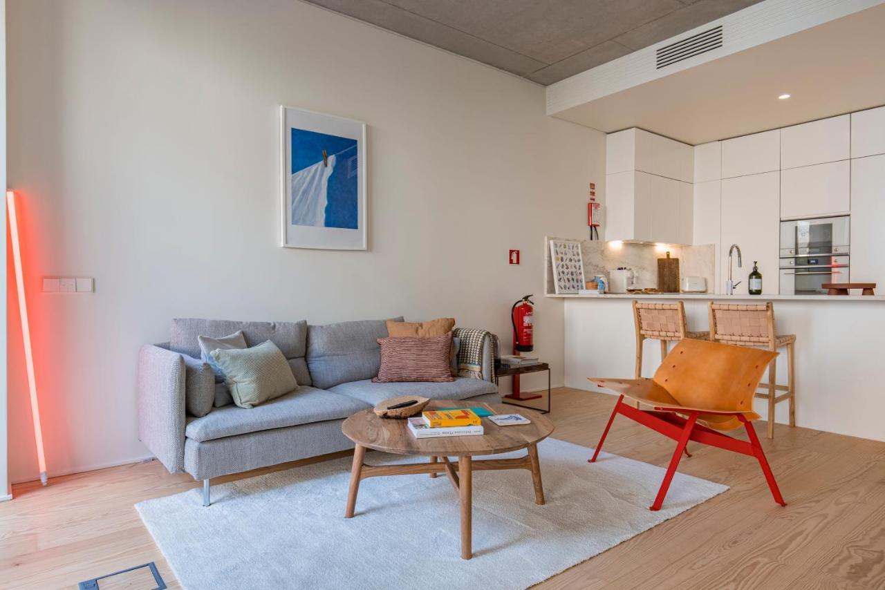 Deluxe 2Bdr Apartment W/ Patio By Lovelystay Lisboa Exterior foto