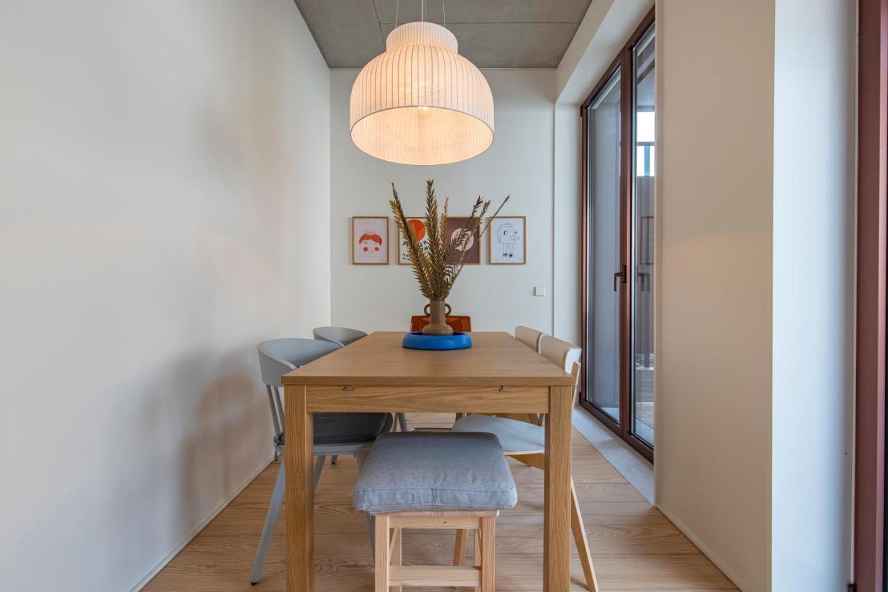 Deluxe 2Bdr Apartment W/ Patio By Lovelystay Lisboa Exterior foto